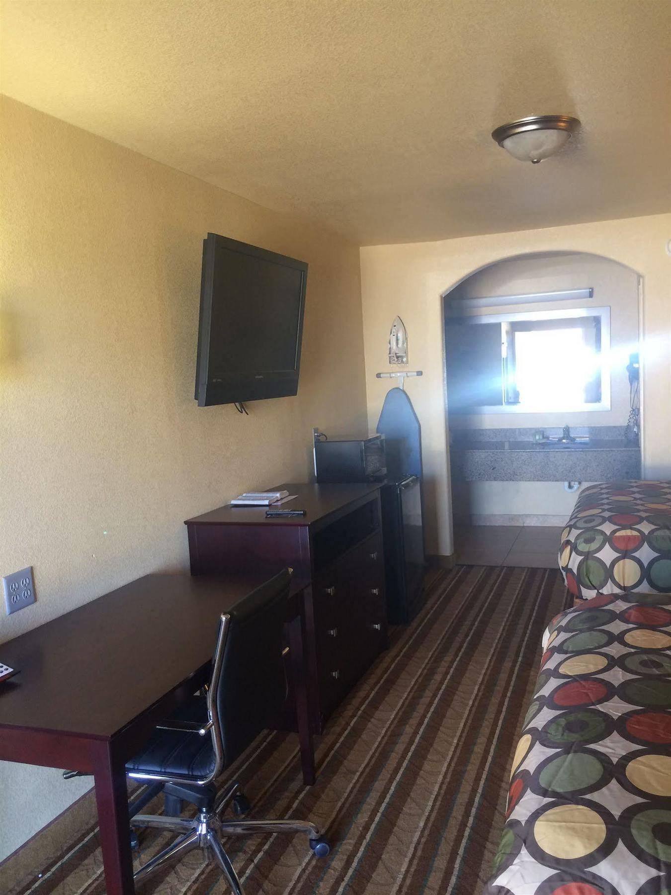 Cotulla Executive Inn Exterior photo